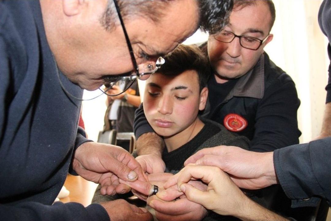 İtfaiyeden &lsquo;y&uuml;z&uuml;k&rsquo; Operasyonu