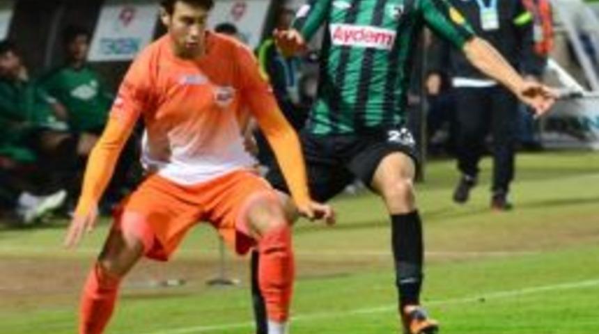 Denizlispor'da Mustafa Sakatlandı