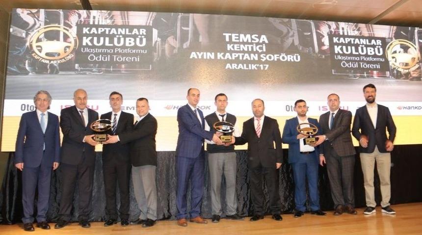 Kahraman Şof&ouml;re &Ouml;d&uuml;l Bir &Ouml;d&uuml;l De Kaptanlar Kul&uuml;b&uuml;nden