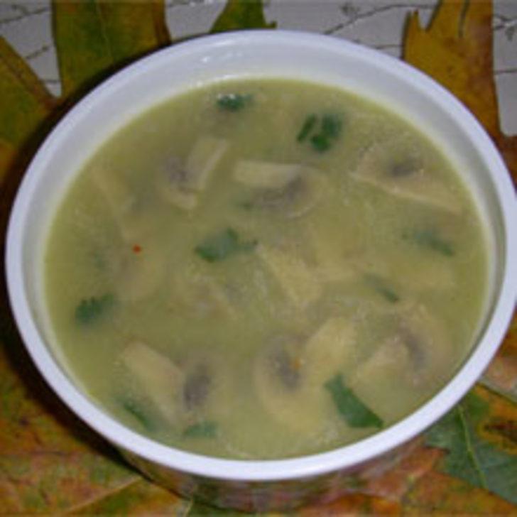 Mantılı Mantar Çorbası