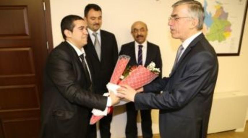 &Ouml;ğrenci Meclisi Başkanından Vali Ataklı&rsquo;ya Ziyaret