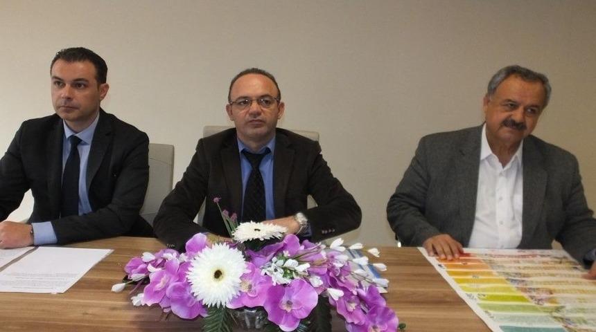 Burhaniye&rsquo; De Okul G&uuml;venliği Toplantısı Yapıldı