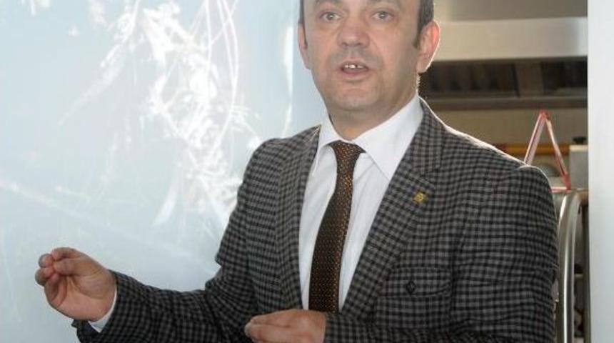 Samsun'da 7 &Ouml;l&uuml;ml&uuml; Kazada, Lpg Tankı Patlamamış