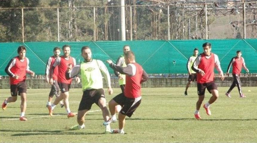 Giresunspor 2. Yarının İlk Ma&ccedil;ını Kendi Saha Ve Seyircisi &Ouml;n&uuml;nde Manisaspor&rsquo;u Konuk Ederek Oynayacak