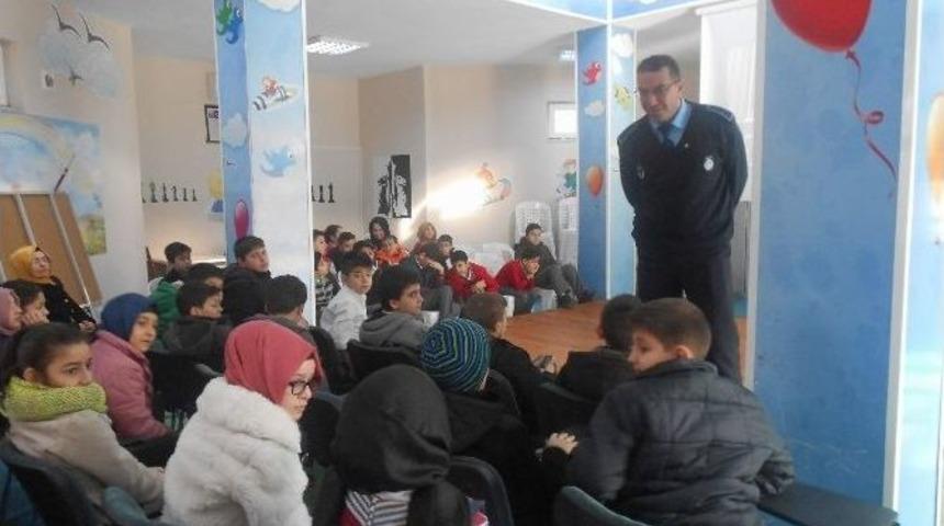 Zabıta&rsquo;dan &Ouml;ğrencilere Bilin&ccedil;li T&uuml;ketici Semineri