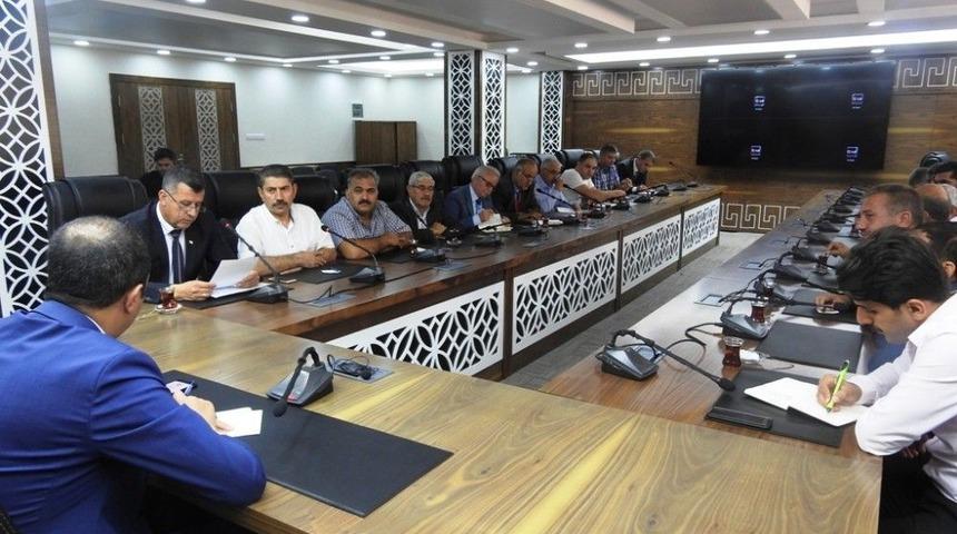 Şırnak Belediye Başkanı Bedirhanoğlu, Mahalle Muhtarlarıyla Bir Araya Geldi