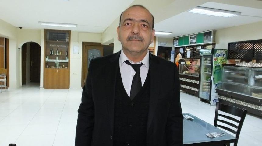 K&ouml;rfez&rsquo;de Otomobilciler Ve Galericiler Tek &Ccedil;atı Altında Toplandı