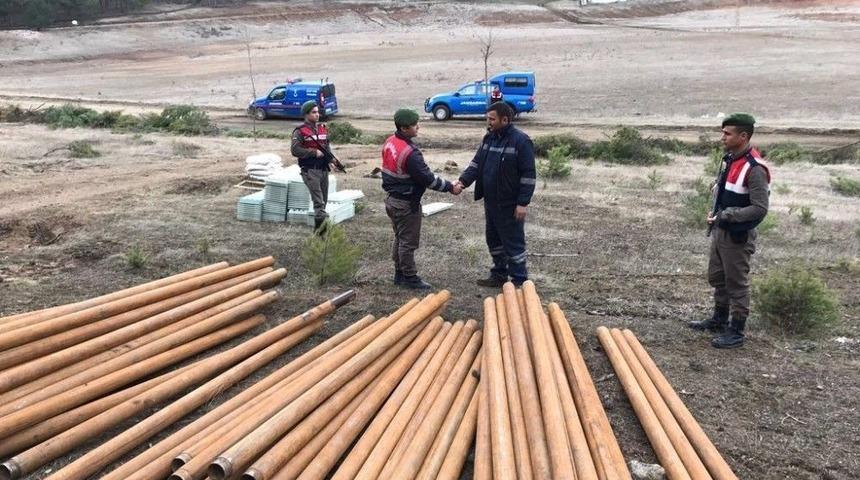 80 Bin Liralık Sondaj Borusu &Ccedil;alarak Hurdacıya Sattılar