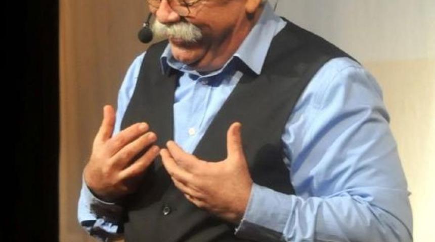 Kırca'dan Sezen Aksu Ile Yavuz Bing&ouml;l'&uuml; Kızdıracak S&ouml;ler