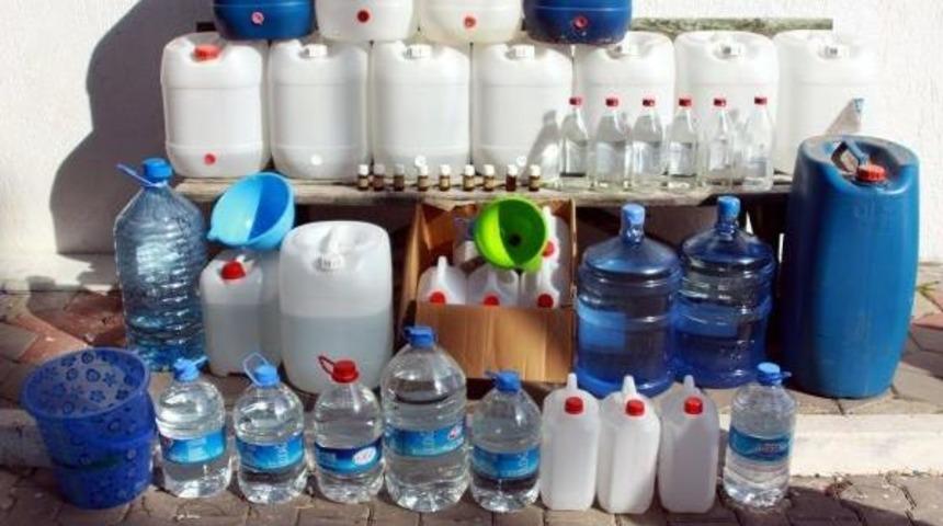 Marmaris'te Sahte Ve G&uuml;mr&uuml;k Ka&ccedil;ağı I&ccedil;ki Ele Ge&ccedil;irildi