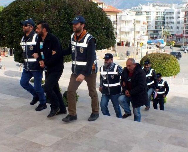 Marmaris te Sahte Ve G&uuml;mr&uuml;k Ka&ccedil;ağı I&ccedil;ki Ele Ge&ccedil;irildi 2