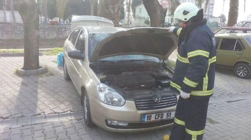 Gaz Sızdıran Araca İtfaiye M&uuml;dahale Etti