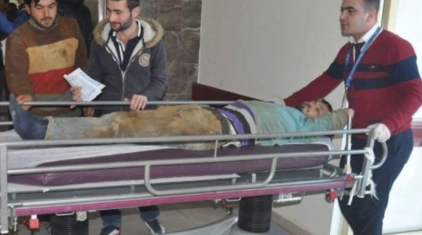 Adıyaman&rsquo;da Baraj İnşaatında &Ccedil;alışan İş&ccedil;i Dengesini Kaybederek D&uuml;şt&uuml;