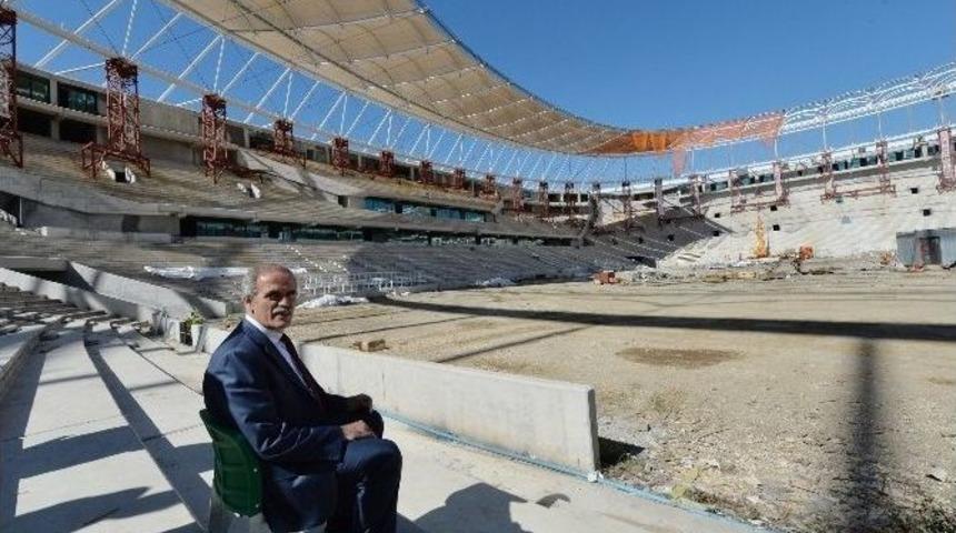 Timsah Arena&rsquo;ya Barcelona&rsquo;lı A&ccedil;ılış
