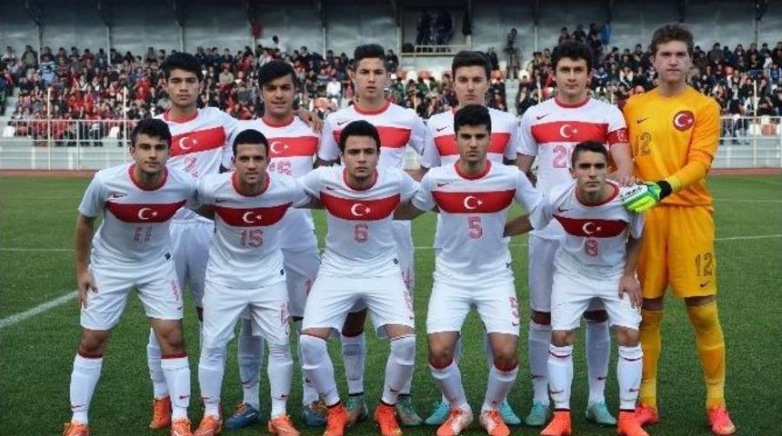 Ege Kupasında Finalin Adı: T&uuml;rkiye - Fransa