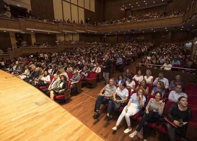 İzmir’de Tango Rüzgarı Esti