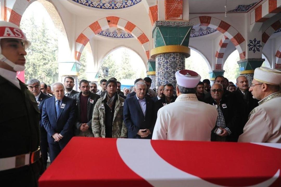 (d&uuml;zeltme) Hataylı Şehit Son Yolculuğuna Uğurlandı