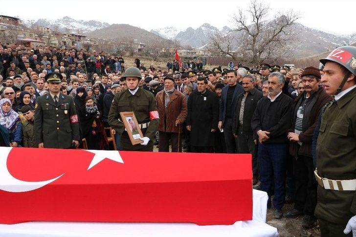 Niğdeli Şehit Köyünde Toprağa Verildi G2