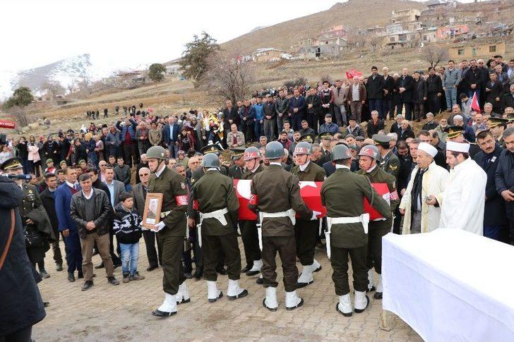Niğdeli Şehit Köyünde Toprağa Verildi G3