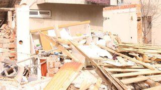 Doğalgaz Patlamasında Göçen Evin Altında Kalan Anne Ve Çocuğu Ağır Yaralandı