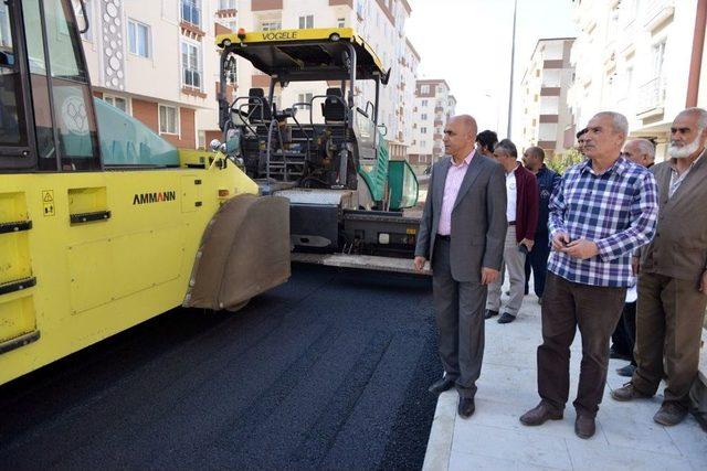 Yakutiye Belediyesi 2017 Yazında 1,5 Milyon Ton Asfalt Attı