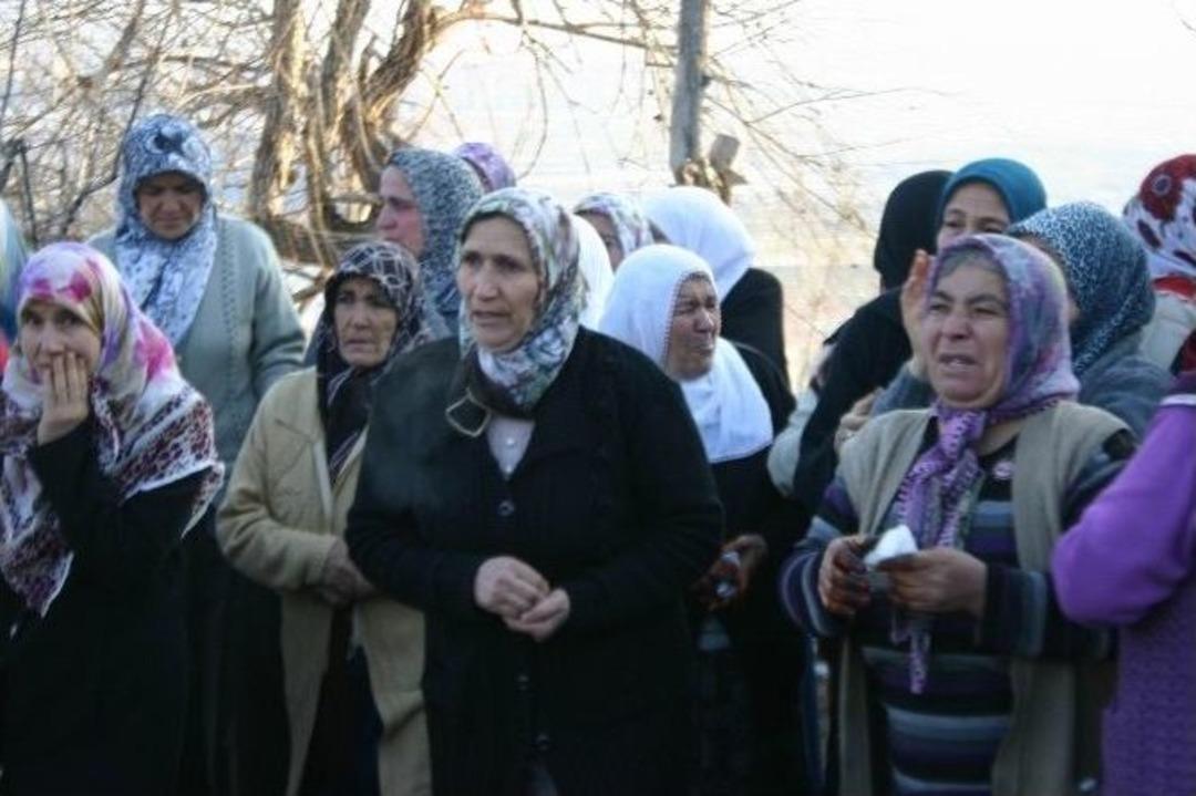 &Ouml;len Maden İş&ccedil;isi Son Yolculuğuna Uğurlandı