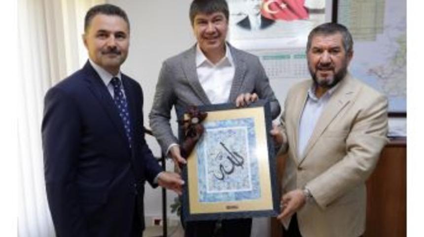 Antalya B&uuml;y&uuml;kşehir&rsquo;den Eğitime B&uuml;y&uuml;k Destek