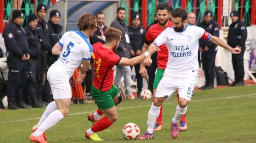 Amed Sportif, Tuzlaspor İle Gols&uuml;z Berabere Kaldı