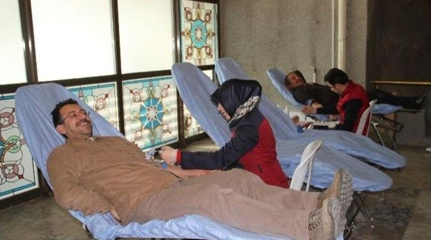 Erzincan Belediyesinden Kan Bağışına Destek