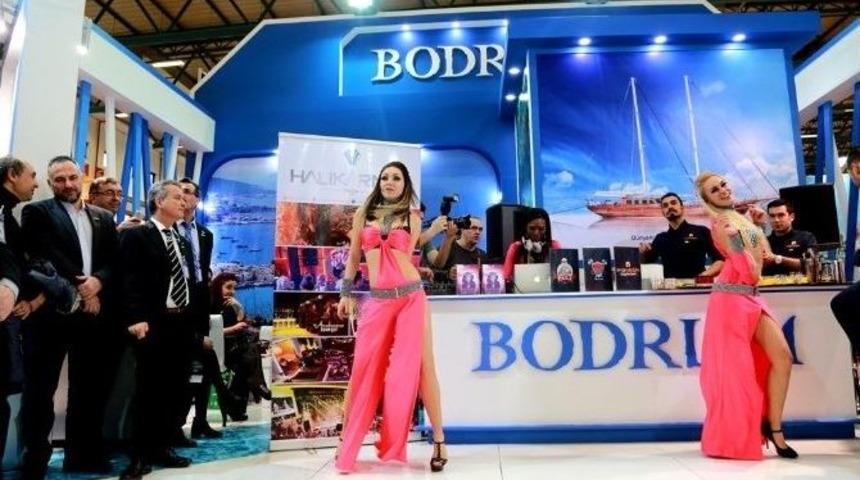 Emıtt Fuarında Renkli G&ouml;r&uuml;nt&uuml;ler