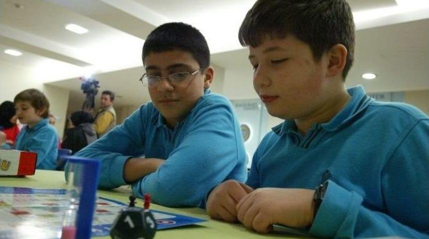 &Ccedil;ocuklarda Matematik Fobisi Oyunlarla Aşılıyor