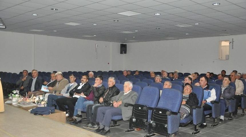 Bozüyük’te Çiftçiler Verimli Hasat İçin Bilgilendirildi