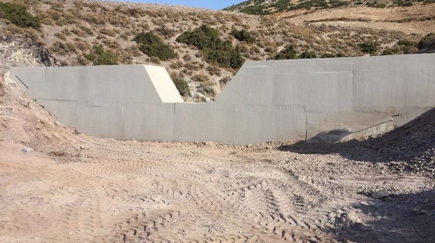 Sarı&ccedil;alı Mahallesi&rsquo;ndeki Su Taşkınları Sona Erecek