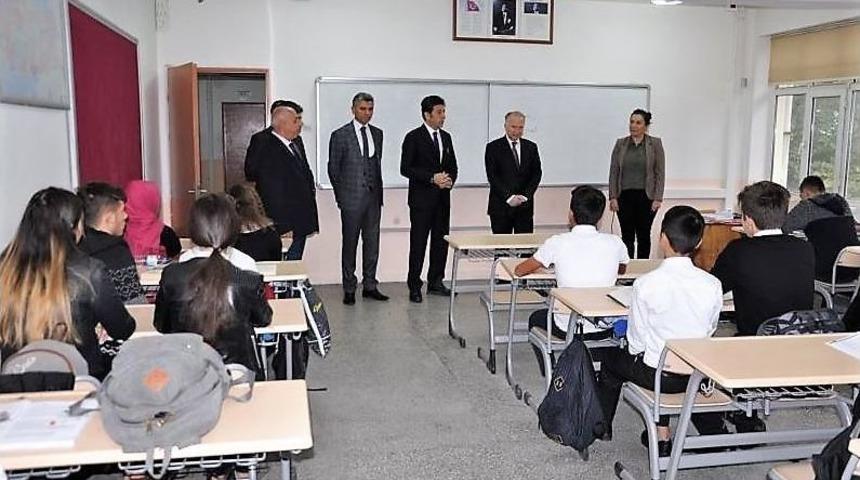 Vali Ceylan Süleymanpaşa Mesleki Ve Teknik Anadolu Lisesi Öğrencileri İle Bir Araya Geldi