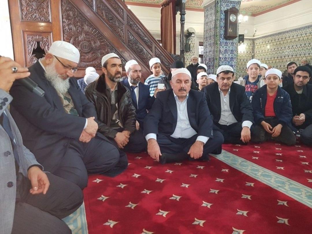 &rsquo;haydi &Ccedil;ocuklar Camiye&rsquo; Projesinde &Ccedil;ocuklar Camiye Alıştırıldı