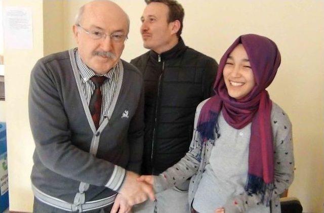 Teog Sınavında Türkiye Derecesi Yapan Öğrenci Ödüllendirildi