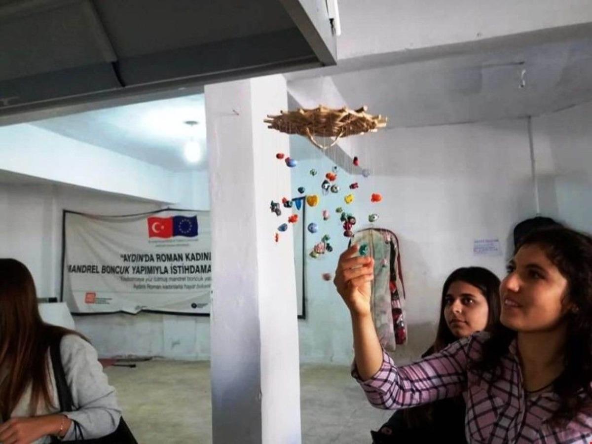 Edremit&rsquo;ten Aydın&rsquo;a Geldiler, Roman Mahallesini Gezdiler