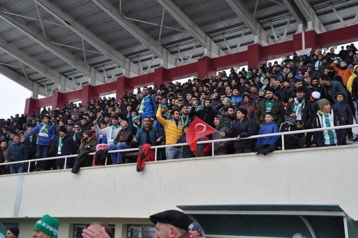 Kars 36 Spor: 3 Yakutiye Spor: 1 G5