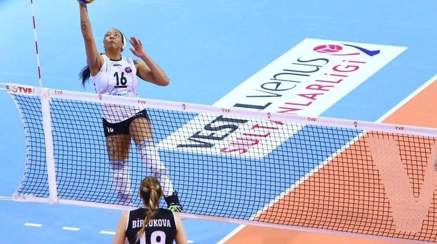 Vestel Venus Sultanlar Ligi: Halkbank: 3 - Beşiktaş: 1