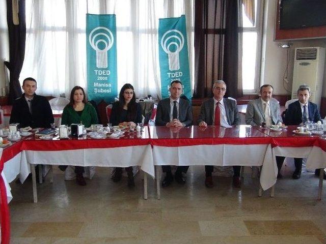 Az &Uuml;yeyle Nitelikli Etkinlikler D&uuml;zenliyorlar 1