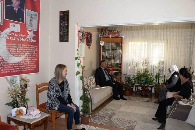 Vali Yazıcı, Şehit Yakınlarını Ziyaret Etti 2