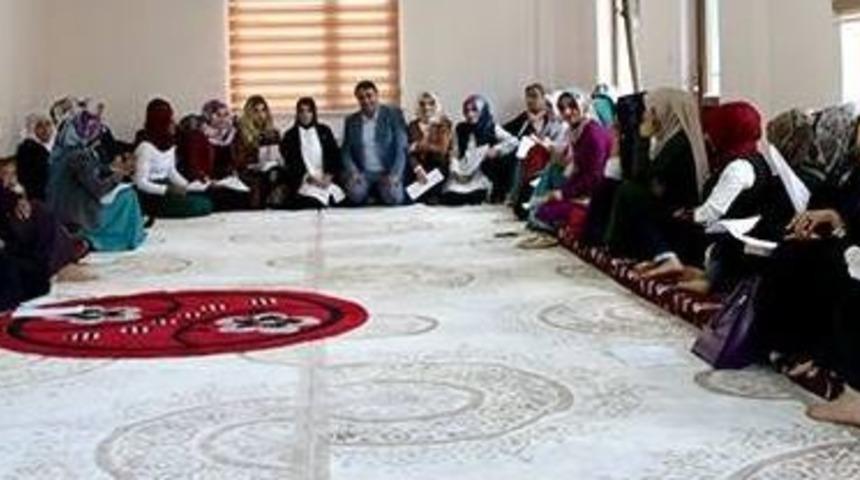 Ak Parti Bah&ccedil;esaray Kadın Kolları M&uuml;lakatı Yapıldı