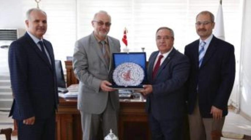 Diyanet İşleri Başkan Yardımcısı Prof. Dr. Yavuz &Uuml;nal K&uuml;tahya&rsquo;da