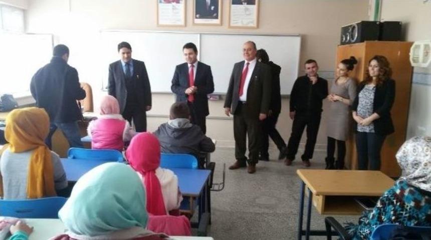 Seyitgazi&rsquo;deki &Ouml;ğrenciler De Karne Sevinci Yaşadı