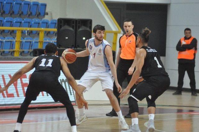 Tahincioğlu Basketbol Süper Ligi: Trabzonspor: 96 - Sakarya Büyükşehir Basketbol: 79