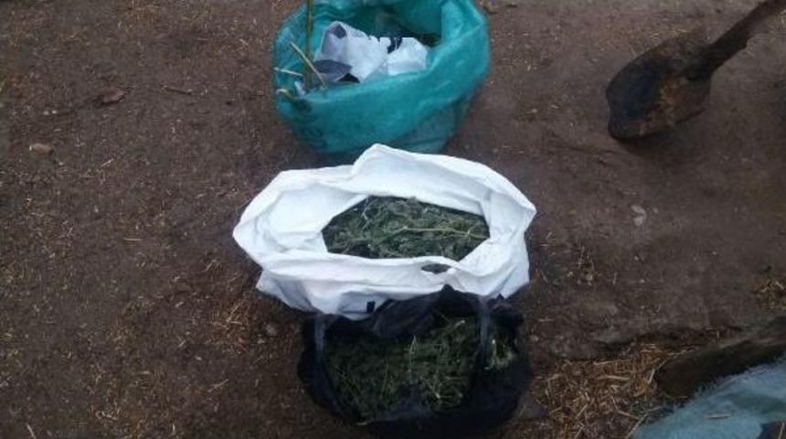 Elindeki Uyuşturucuyu Satamadan Yakalandı