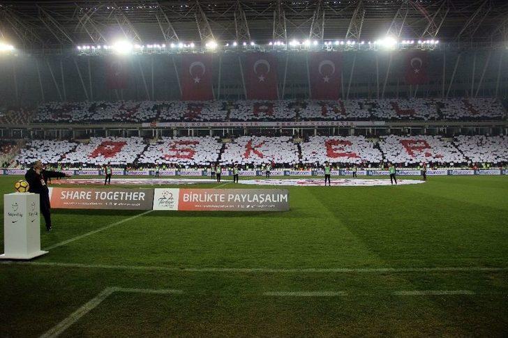 Spor Toto Süper Lig: Dg Sivasspor: 1- Galatasaray: (ilk Yarı) G3