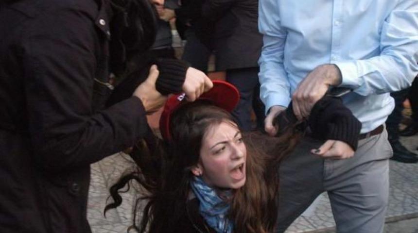 Liselilerin Zincirli Eylemine Idari Soruşturma