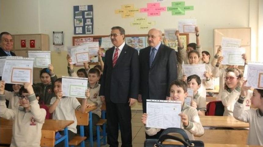 D&uuml;zce&rsquo;de 68 Bin 108 &Ouml;ğrenci Karne Aldı