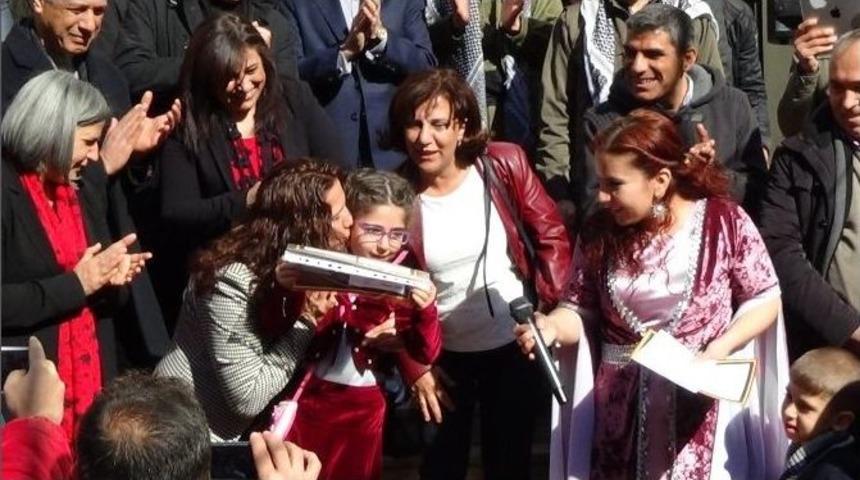 K&uuml;rt&ccedil;e Okulda Karne Heyecanı